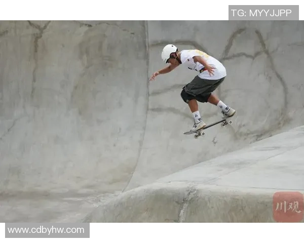 杭州攀岩队在滑板精英赛中的出色技术表现与战术分析